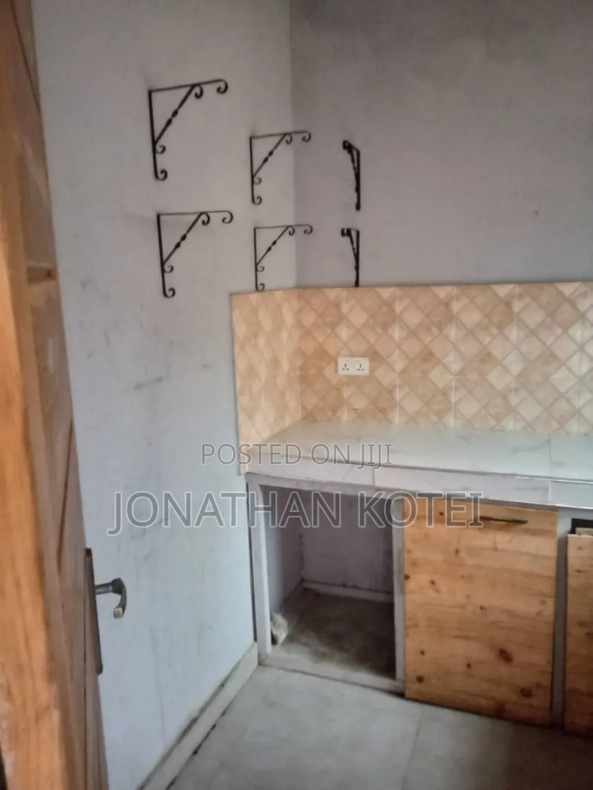 1bdrm Apartment in New Town for rent