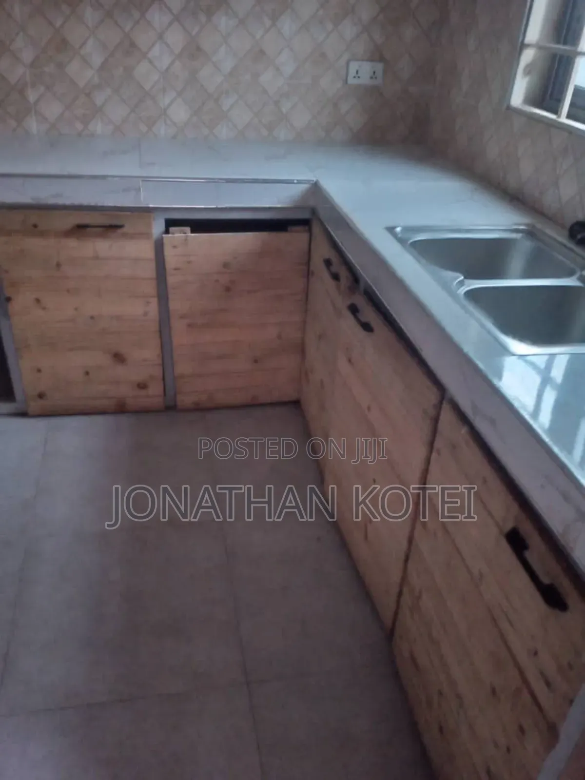 1bdrm Apartment in New Town for rent