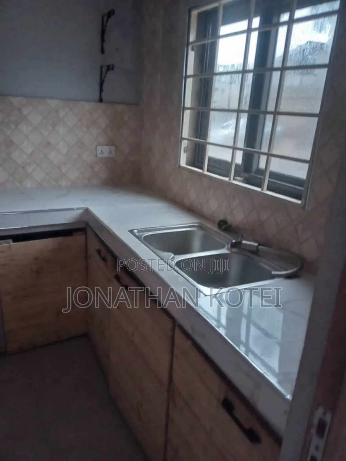 1bdrm Apartment in New Town for rent