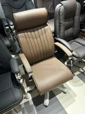 Swivel Executive Office Chair