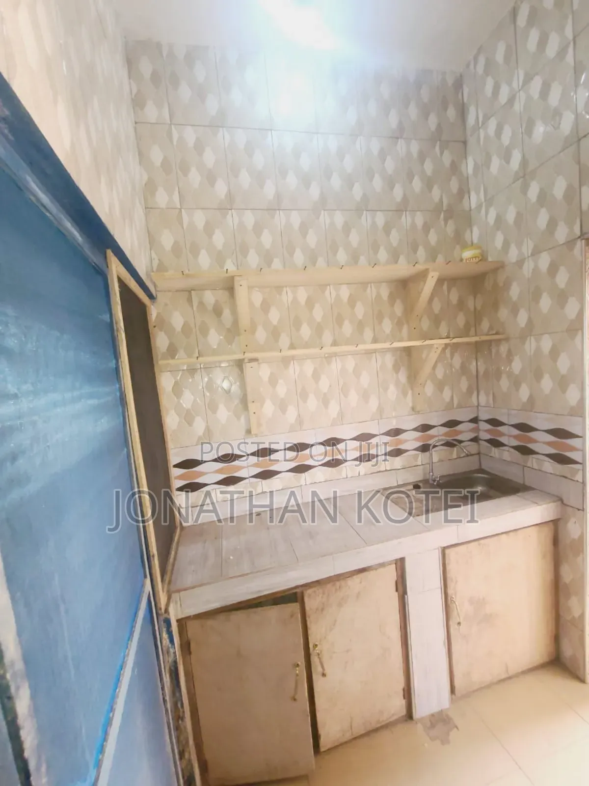 1bdrm Apartment in New Town for rent