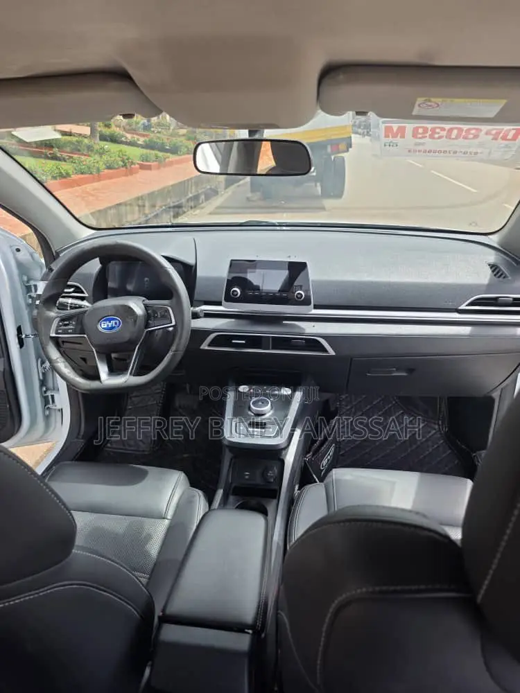 BYD E2 2020 White