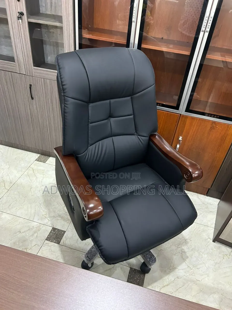Executive Swivel Chair