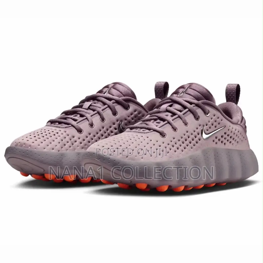Nike Mind 002 “Light Khaki” Sneakers