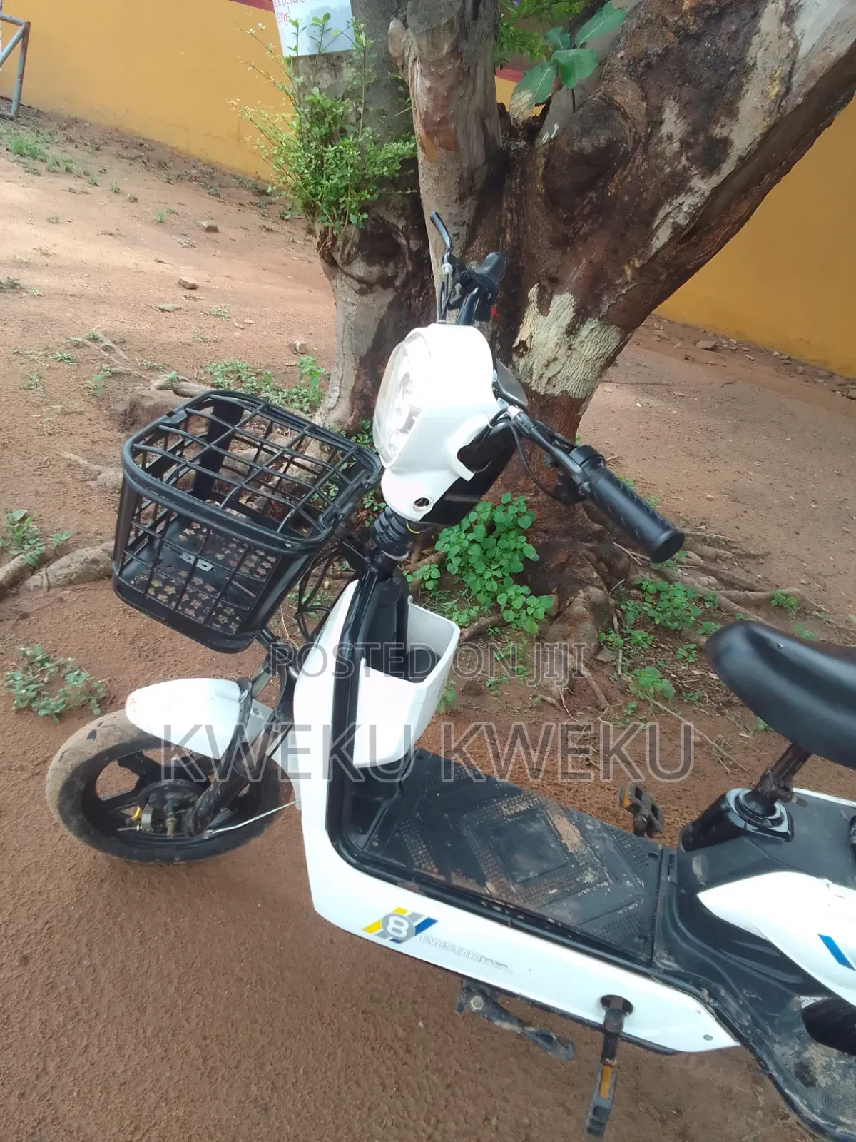 New Motorcycle 2025 White