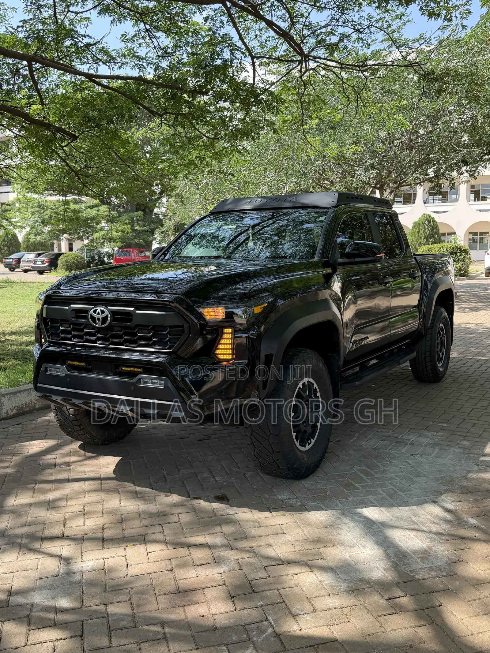 Toyota Tacoma TRD Off-Road Double Cab 4WD 5.0 ft. SB (Automatic) 2025