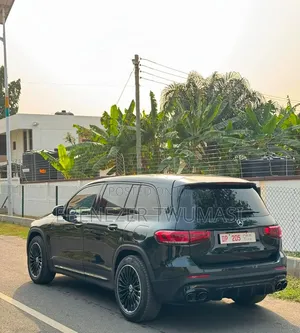 Mercedes-Benz GLB-Class GLB 200 4MATIC 2021 Green