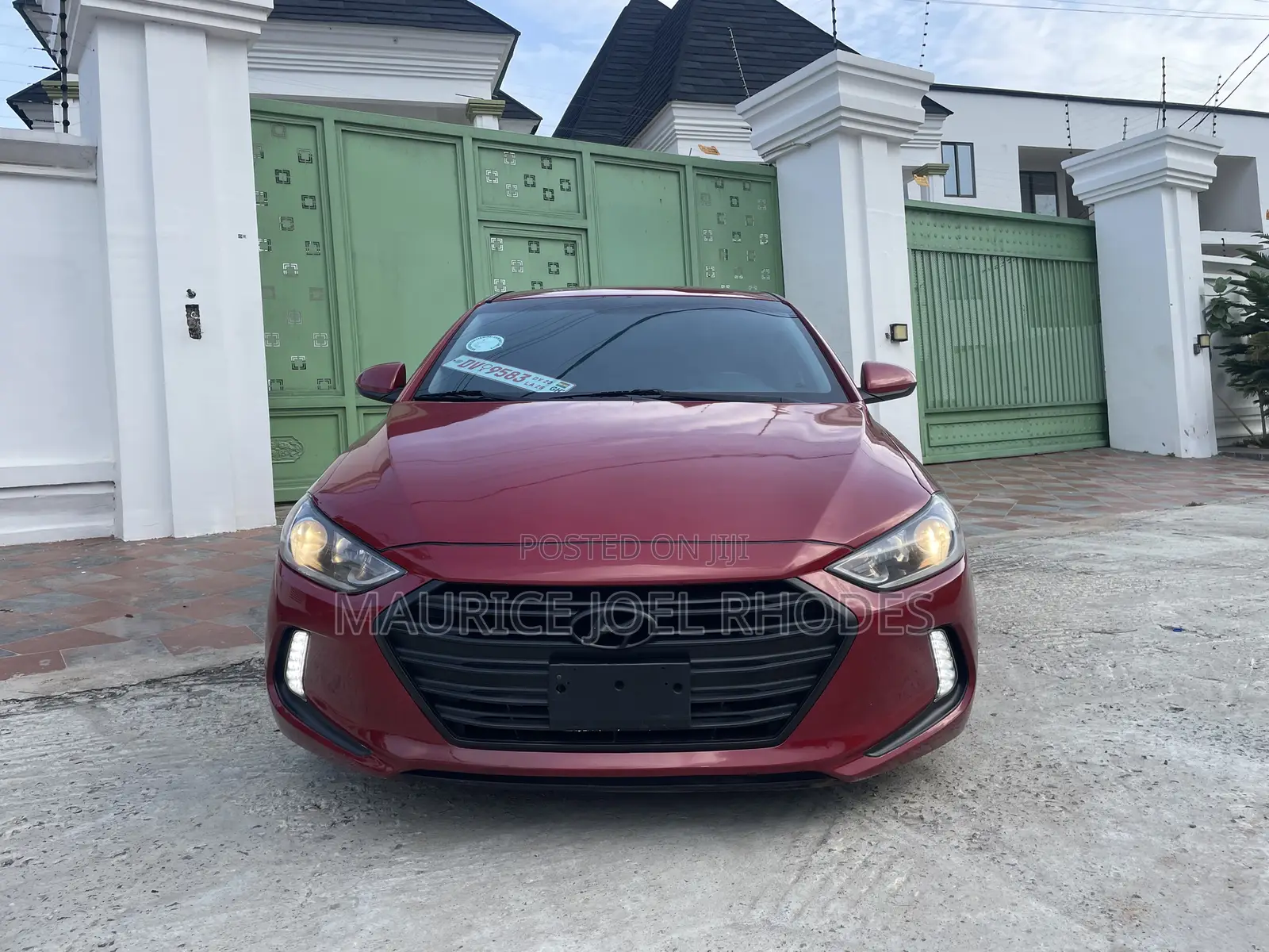 Hyundai Elantra 2017 Red