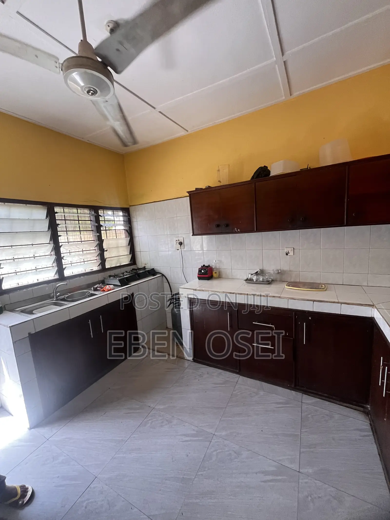 4bdrm House in Dansoman for rent