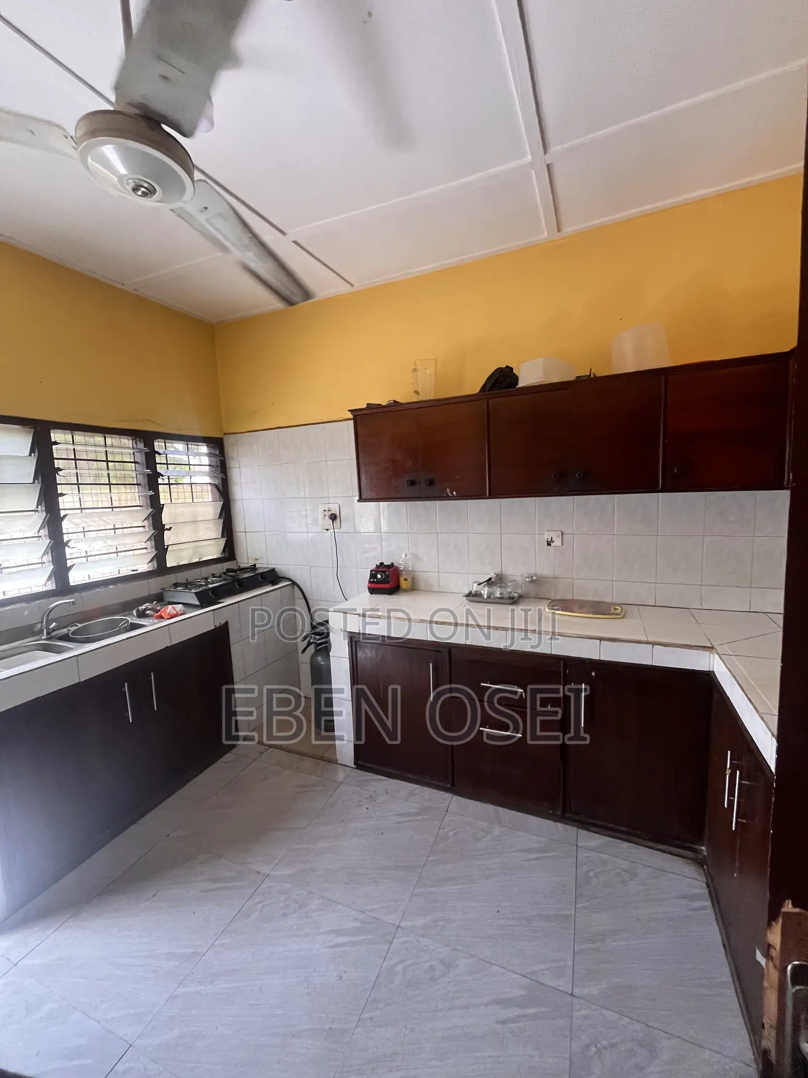 4bdrm House in Dansoman for rent