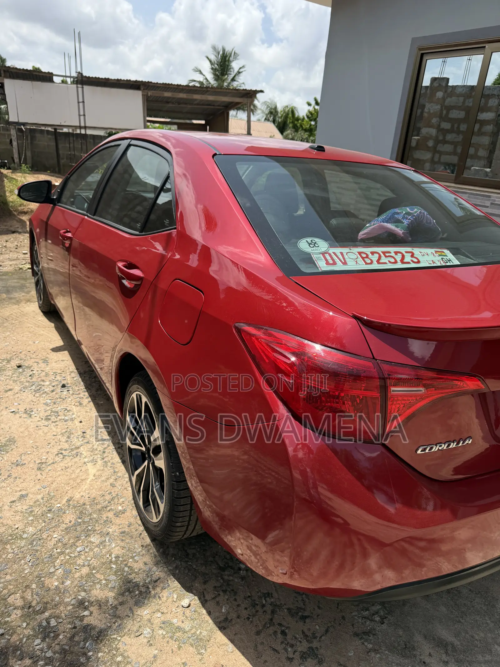 Toyota Corolla XSE 4dr Sedan (1.8L 4cyl CVT) 2017 Red