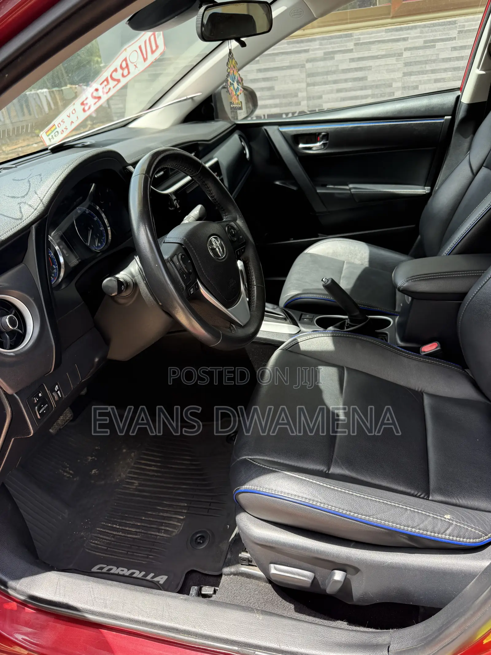 Toyota Corolla XSE 4dr Sedan (1.8L 4cyl CVT) 2017 Red
