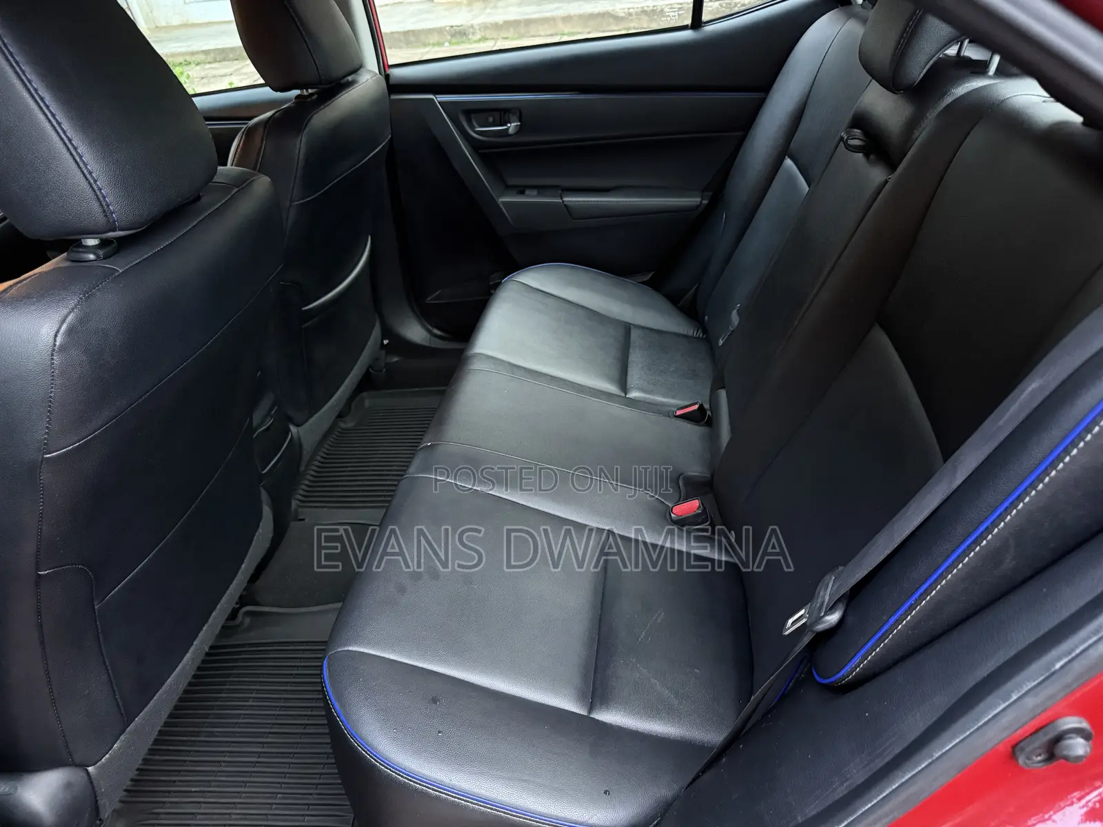 Toyota Corolla XSE 4dr Sedan (1.8L 4cyl CVT) 2017 Red