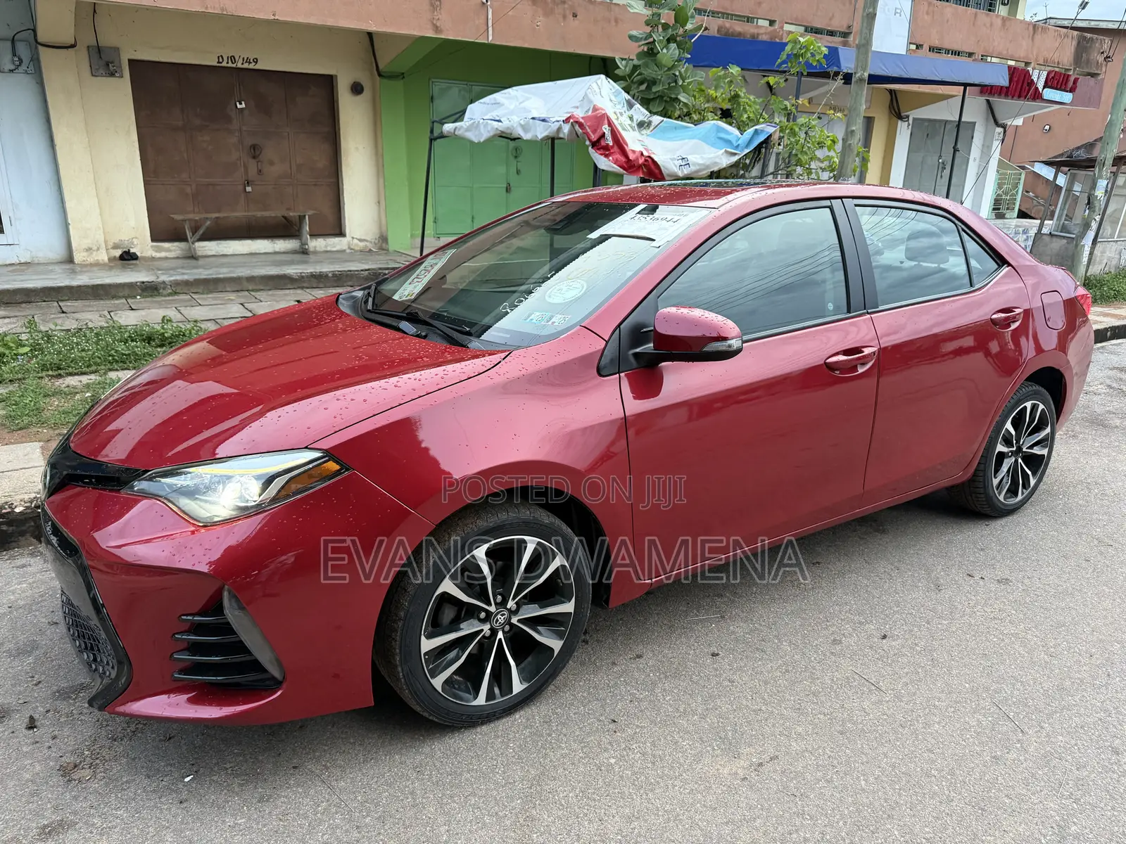Toyota Corolla XSE 4dr Sedan (1.8L 4cyl CVT) 2017 Red