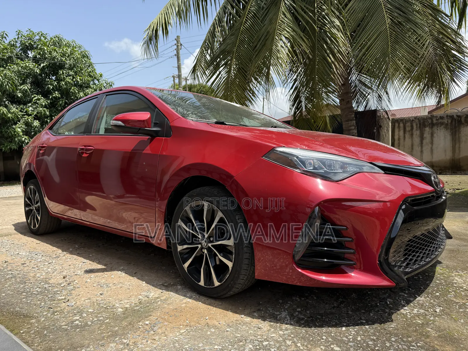 Toyota Corolla XSE 4dr Sedan (1.8L 4cyl CVT) 2017 Red
