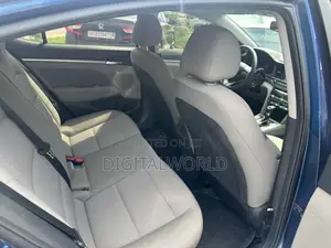 Hyundai Elantra ECO 2020 Blue