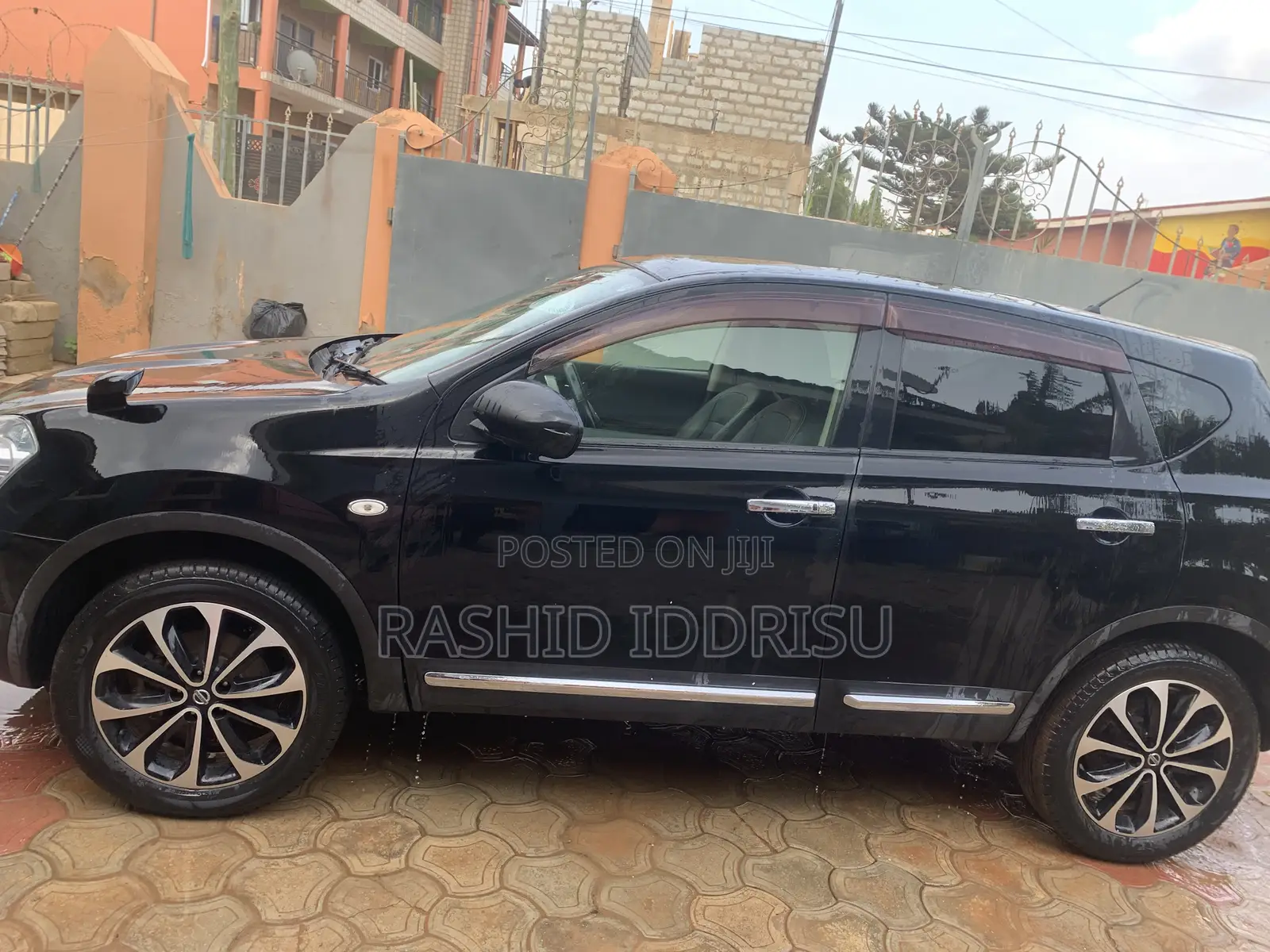 Nissan Dualis 2013 Black