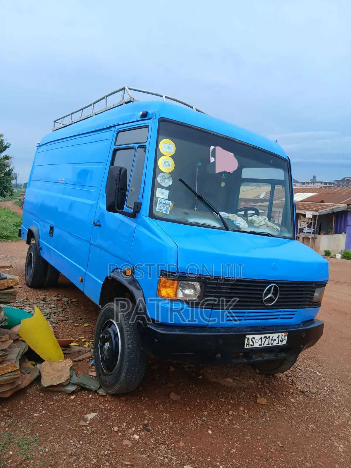 Mercedes-Benz T2 1997 Blue