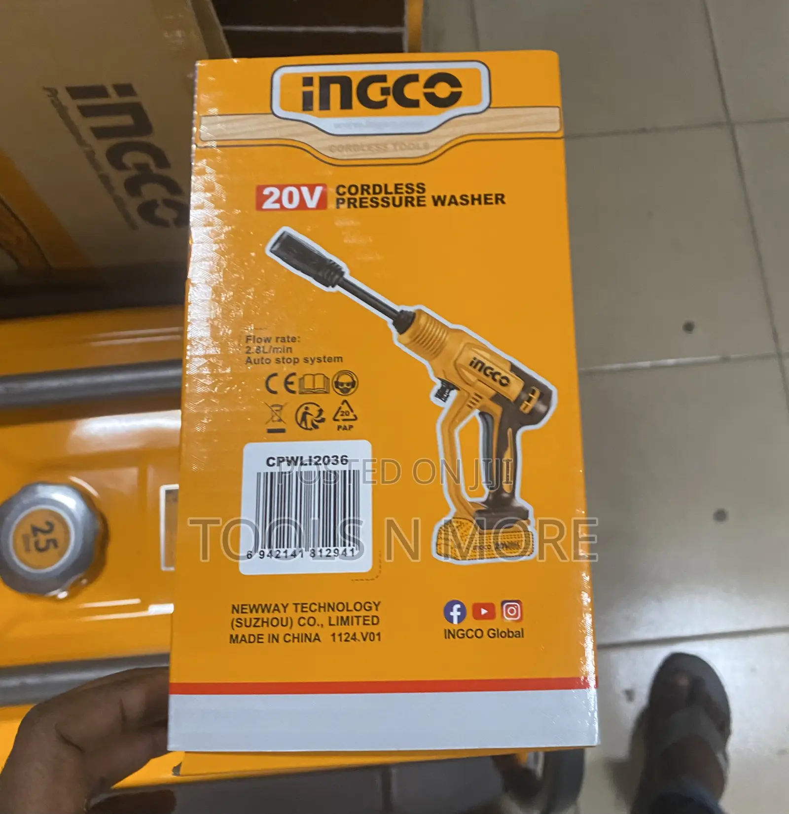 Ingco 20v Cordless Pressure Washer 2.8l/M