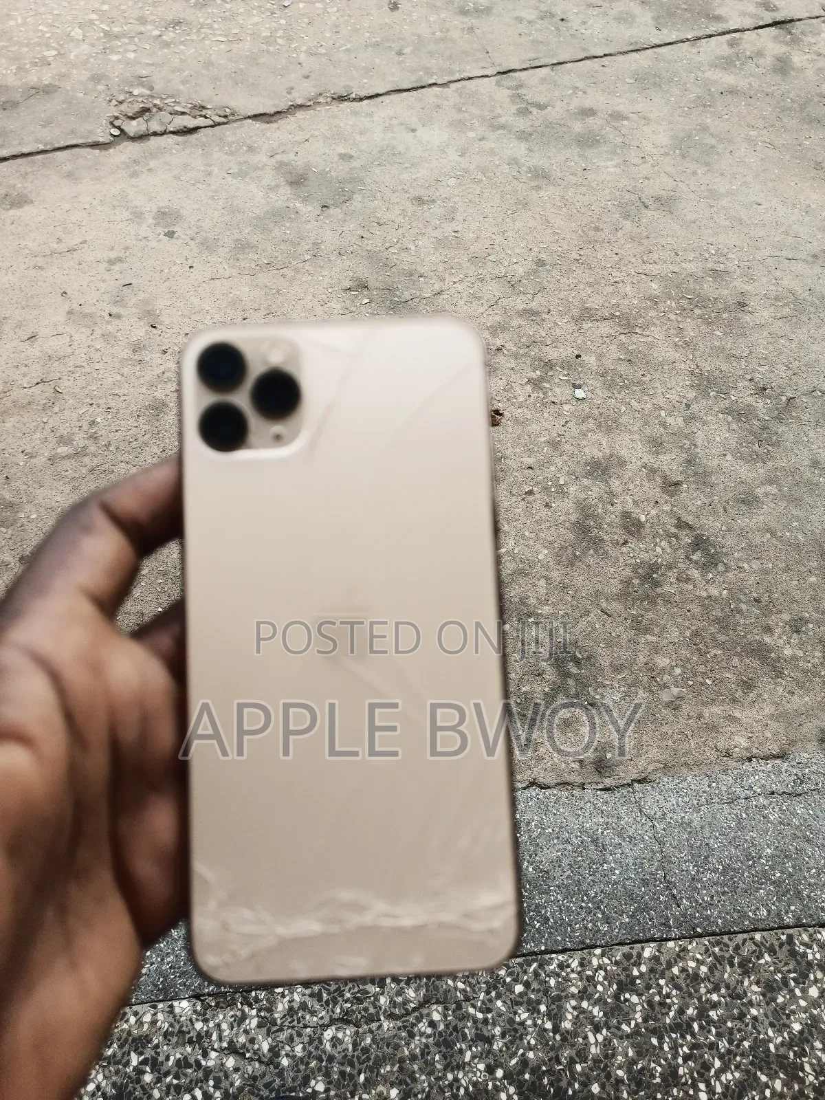 Apple iPhone 11 Pro Max 64 GB Gold