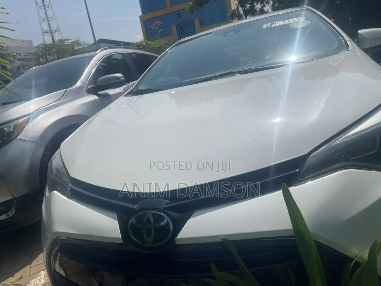 Toyota Corolla LE ECO 4dr Sedan (1.8L 4cyl CVT) 2017 White