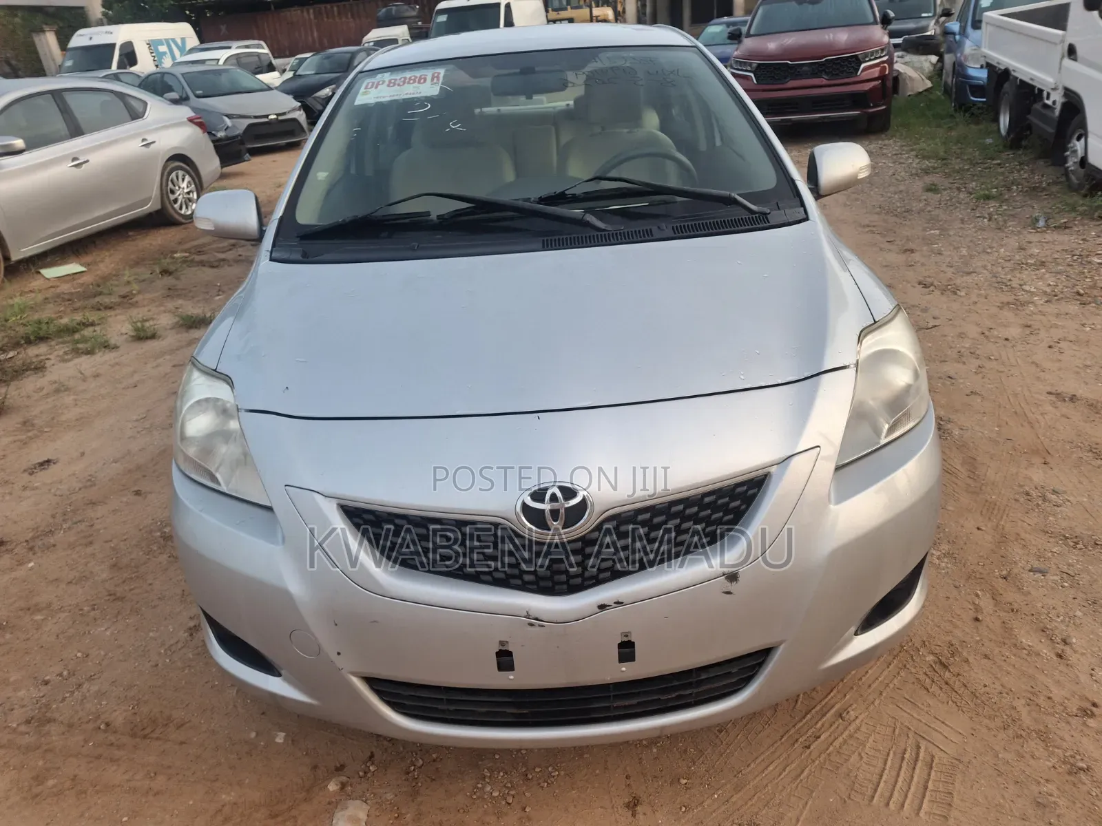 Toyota Belta 2010 Silver