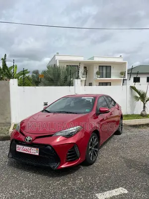 Toyota Corolla SE Special Edition 4dr Sedan (1.8L 4cyl CVT) 2017 Red