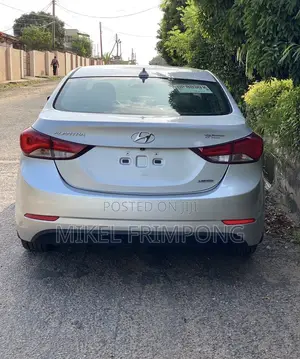 Hyundai Elantra Limited 4dr Sedan (1.8L 4cyl 6A) 2015 Silver