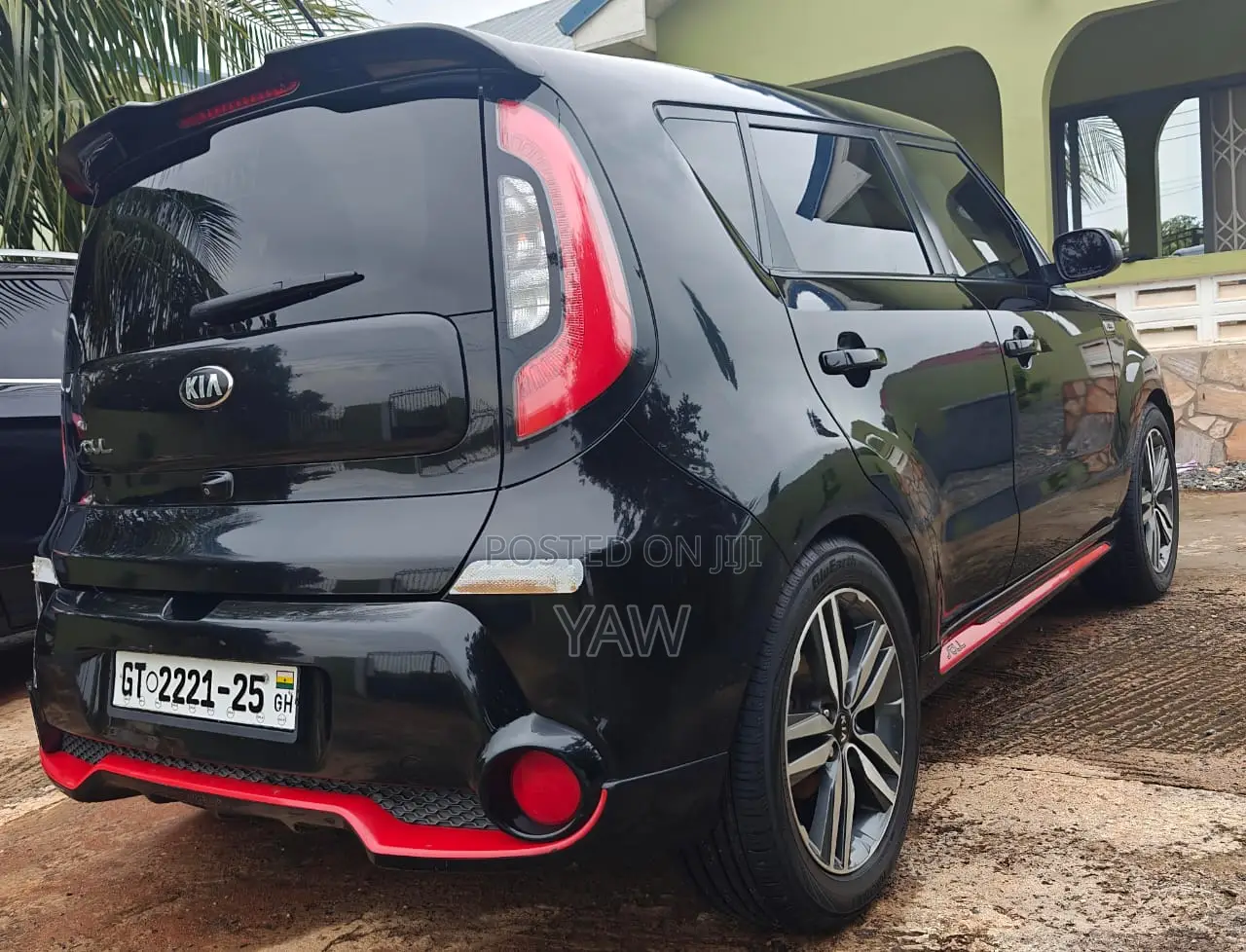 Kia Soul ! 4dr Wagon (2.0L 4cyl 6A) 2015 Black