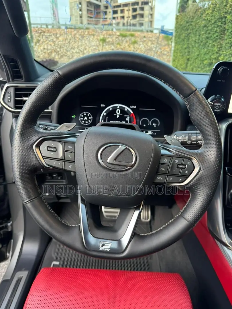 Lexus LX 700h 2025 Gray