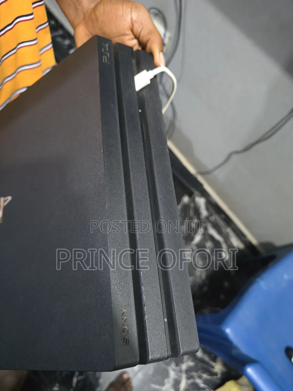Ps4 Pro Console No Jailbreak With Over 20 Games and All Accessories