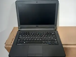 Laptop Dell Latitude 3350 4GB Intel Core i3 HDD 500GB