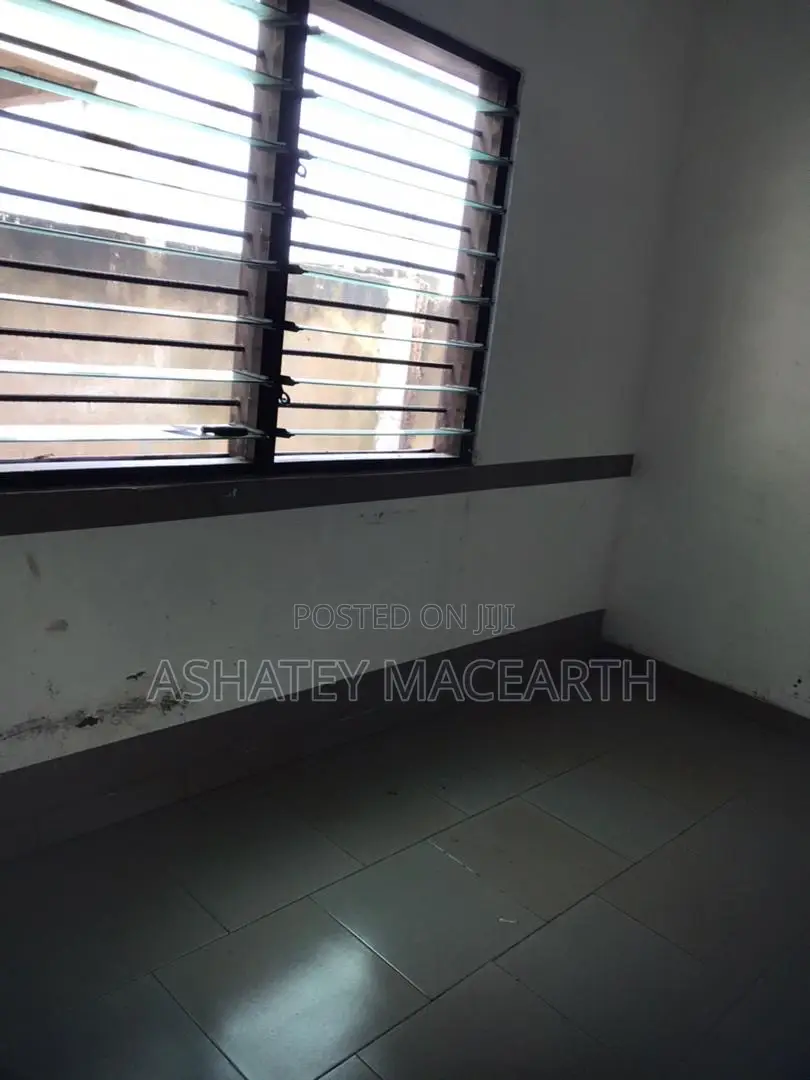 Furnished 1bdrm Apartment in Ken Estate