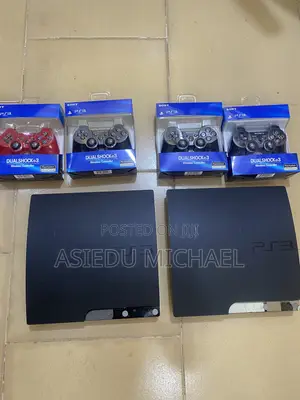 Ps3 Slim 10 Games Installed With 2 Controllers