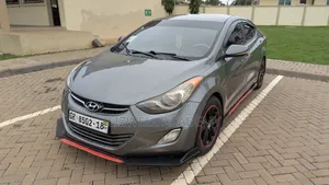 Hyundai Elantra SE 4dr Sedan (1.8L 4cyl 6A) 2014 Gray