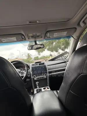 Toyota Camry SE 4dr Sedan (2.5L 4cyl 6A) 2014 Black