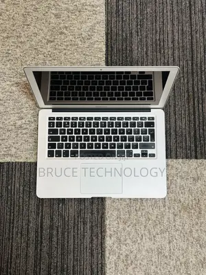 Laptop Apple MacBook Air 2015 8GB Intel Core i5 SSD 128GB
