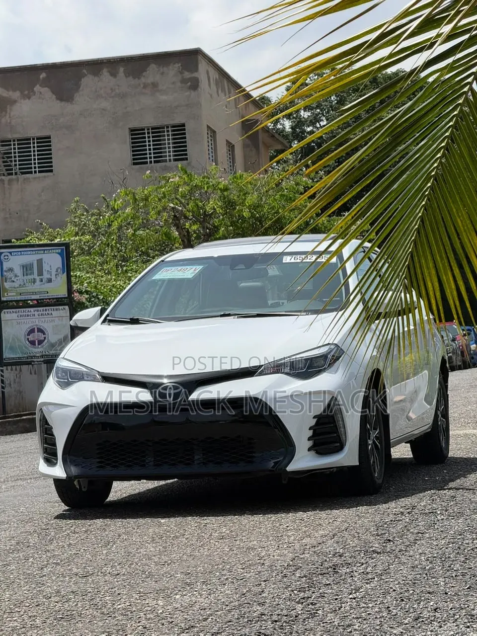 Toyota Corolla 2018 White