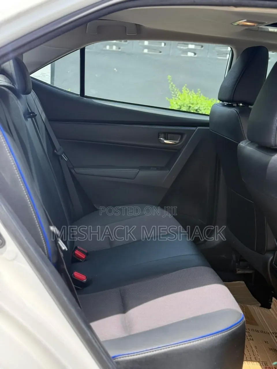 Toyota Corolla 2018 White