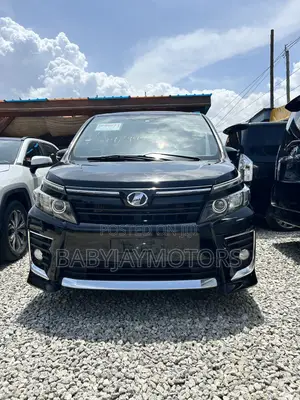Toyota Voxy SV Premium 2014 Black