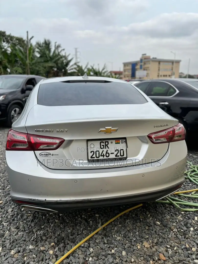 Chevrolet Malibu Premier 2020 Silver