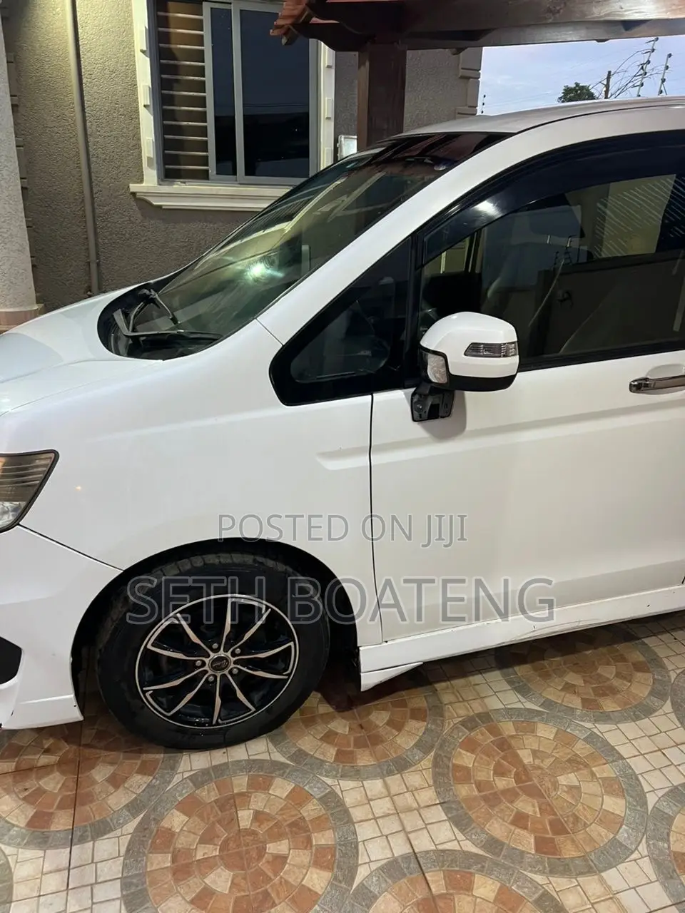 Honda Stepwgn 2013 White