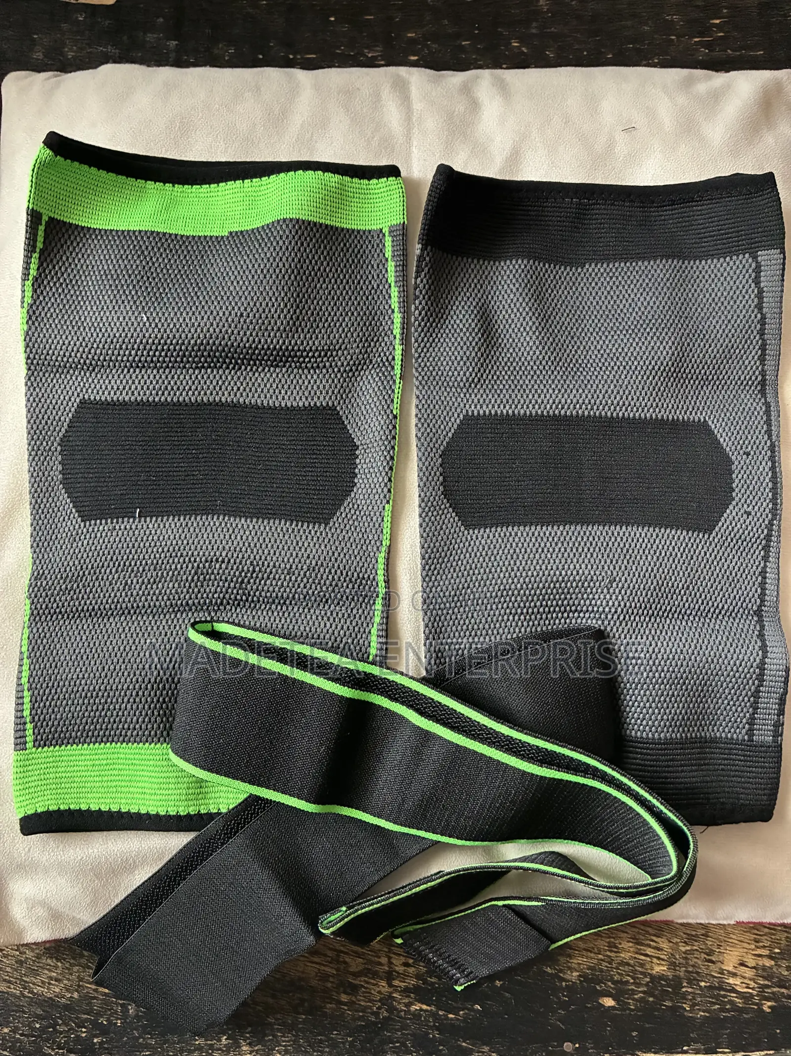 Premium Knee Support Wraps - Extra Stability for Every Workout