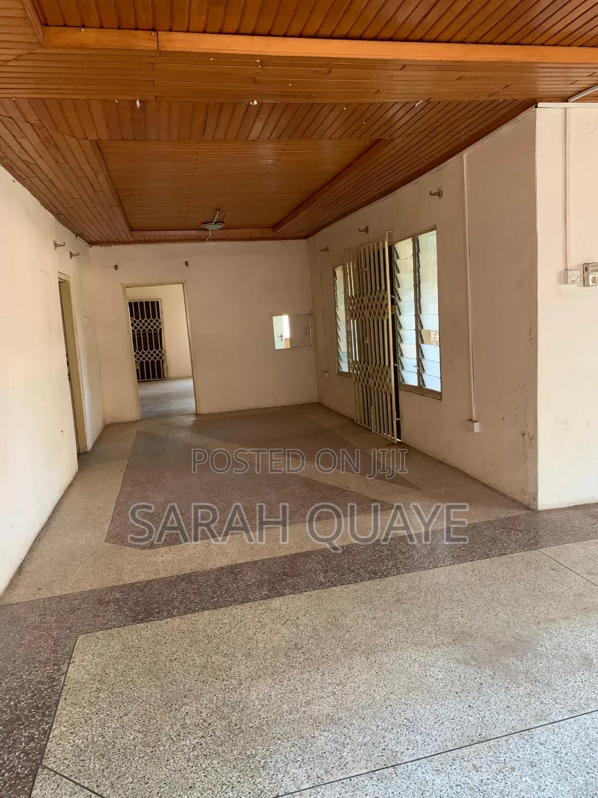3bdrm House in Dansoman Street, Maama's Inn for rent