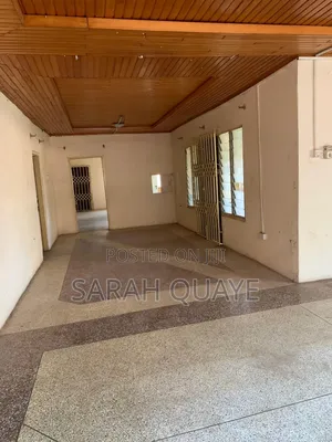 3bdrm House in Dansoman Street, Maama's Inn for rent