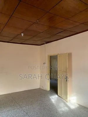 3bdrm House in Dansoman Street, Maama's Inn for rent