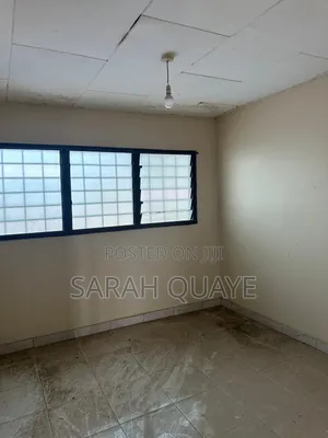 3bdrm House in Dansoman Street, Maama's Inn for rent