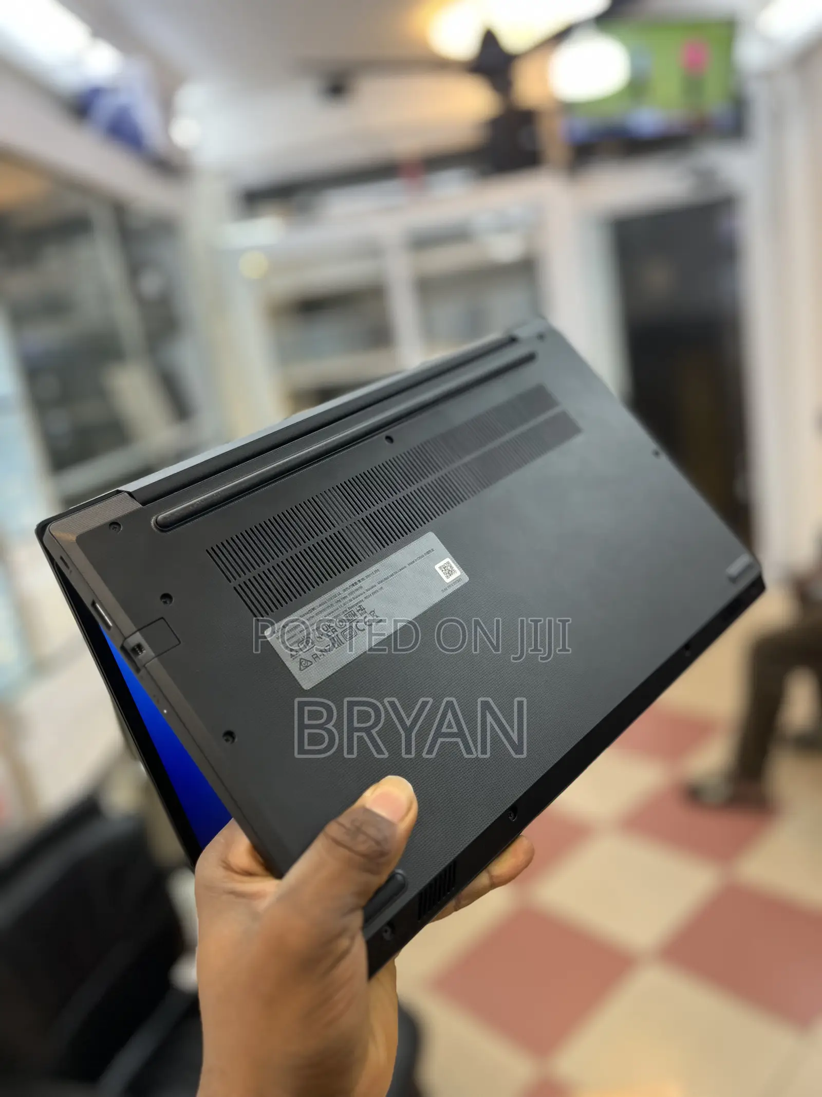 Laptop Lenovo Ideapad V14 IGL 8GB Intel SSD 256GB