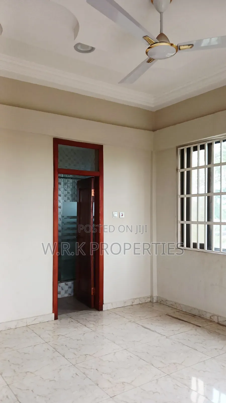 2bdrm Block of Flats in Effiduase Koforidua, New-Juaben Municipal