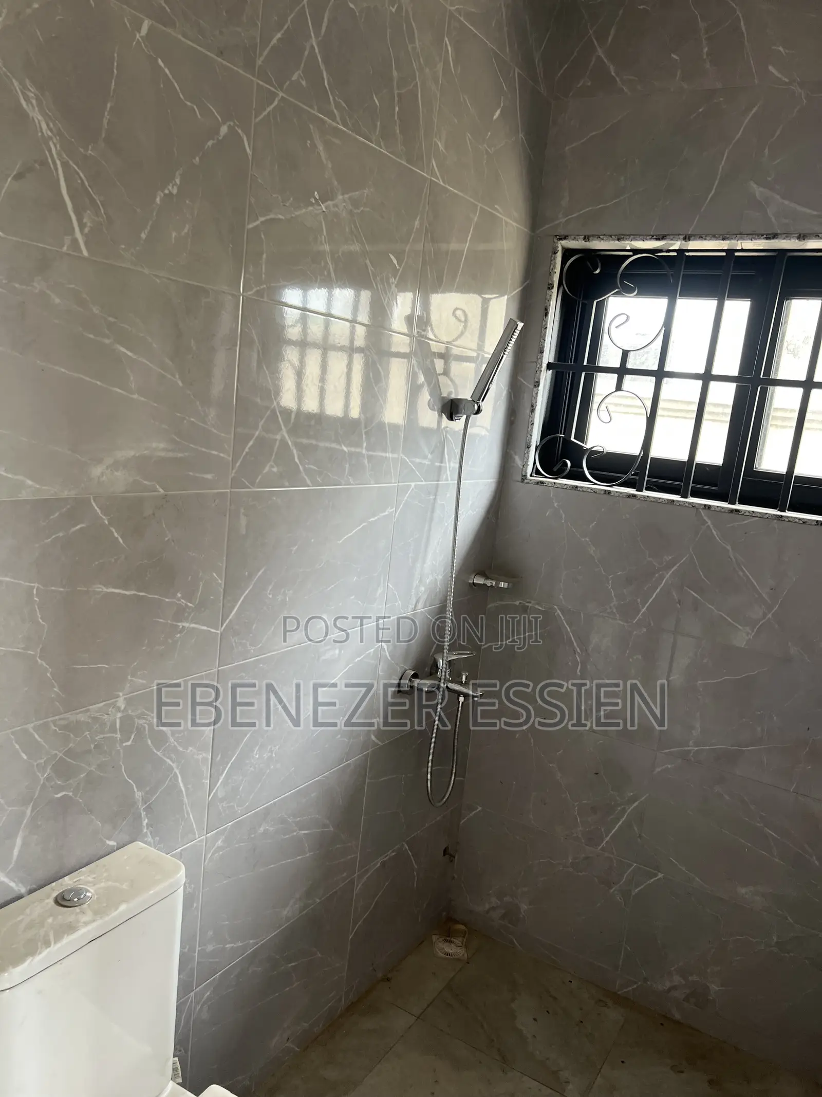 3bdrm House in Block Factory West for sale